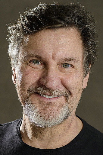 Lloyd Scott