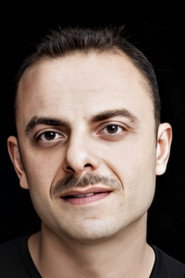 Carlos Álvarez