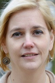Andrea Naversen