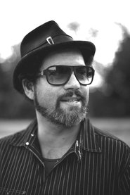 Chris Ferreira