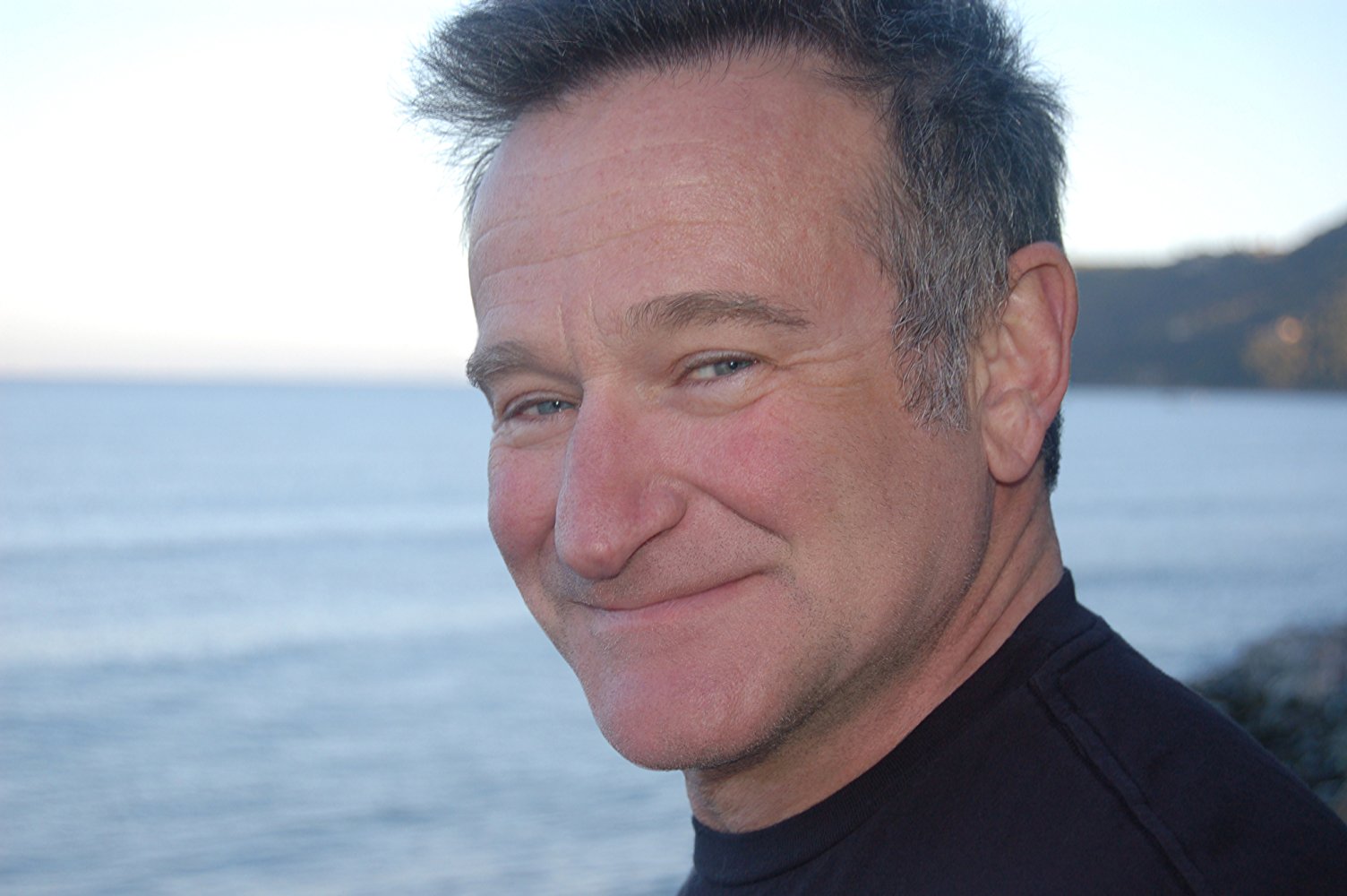 Robin Williams: Behind Closed Doors poster